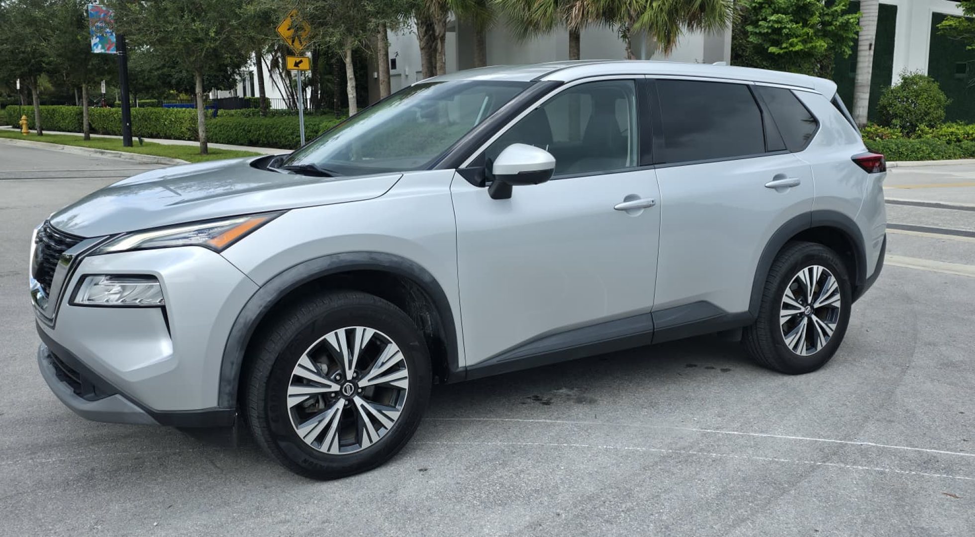 Nissan Rogue